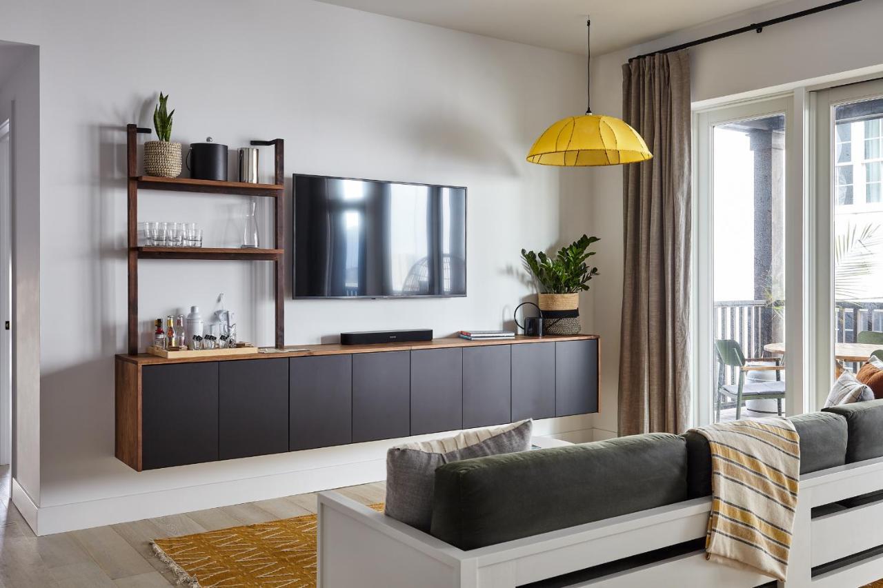 Lokal Hotel Кеп-Мей Екстер'єр фото
